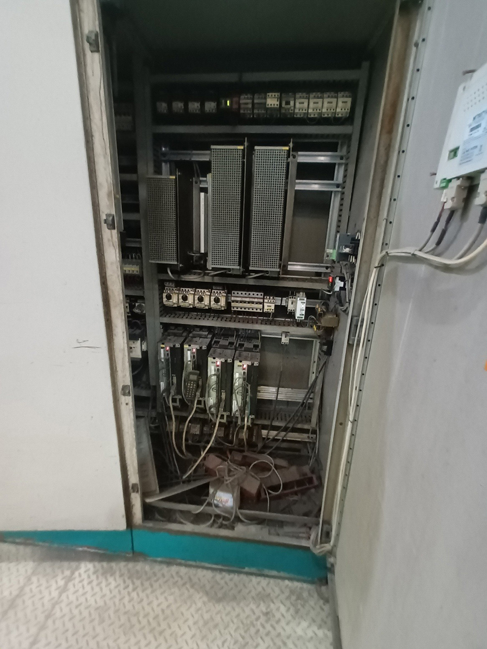 Bühler Evolution 140 D hidegkamrás öntőgép KK1650, használt Bühler Evolution 140 D hidegkamrás öntőgép KK1650, használt
