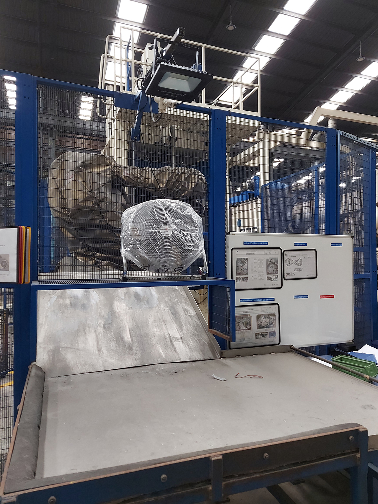 Idra-OL-1900-S-cold-chamber-die-casting-machine-KK1587-p11 Idra OL 1900 S hidegkamrás öntőgép KK1587, használt