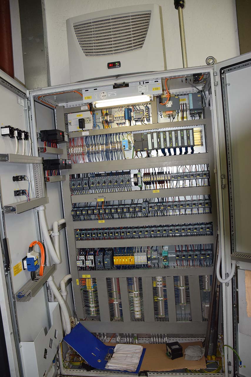 StrikoWestofen MH II-T 3000/2000 G-eg Plus+ olvasztó- és tartókemence O1843, használt