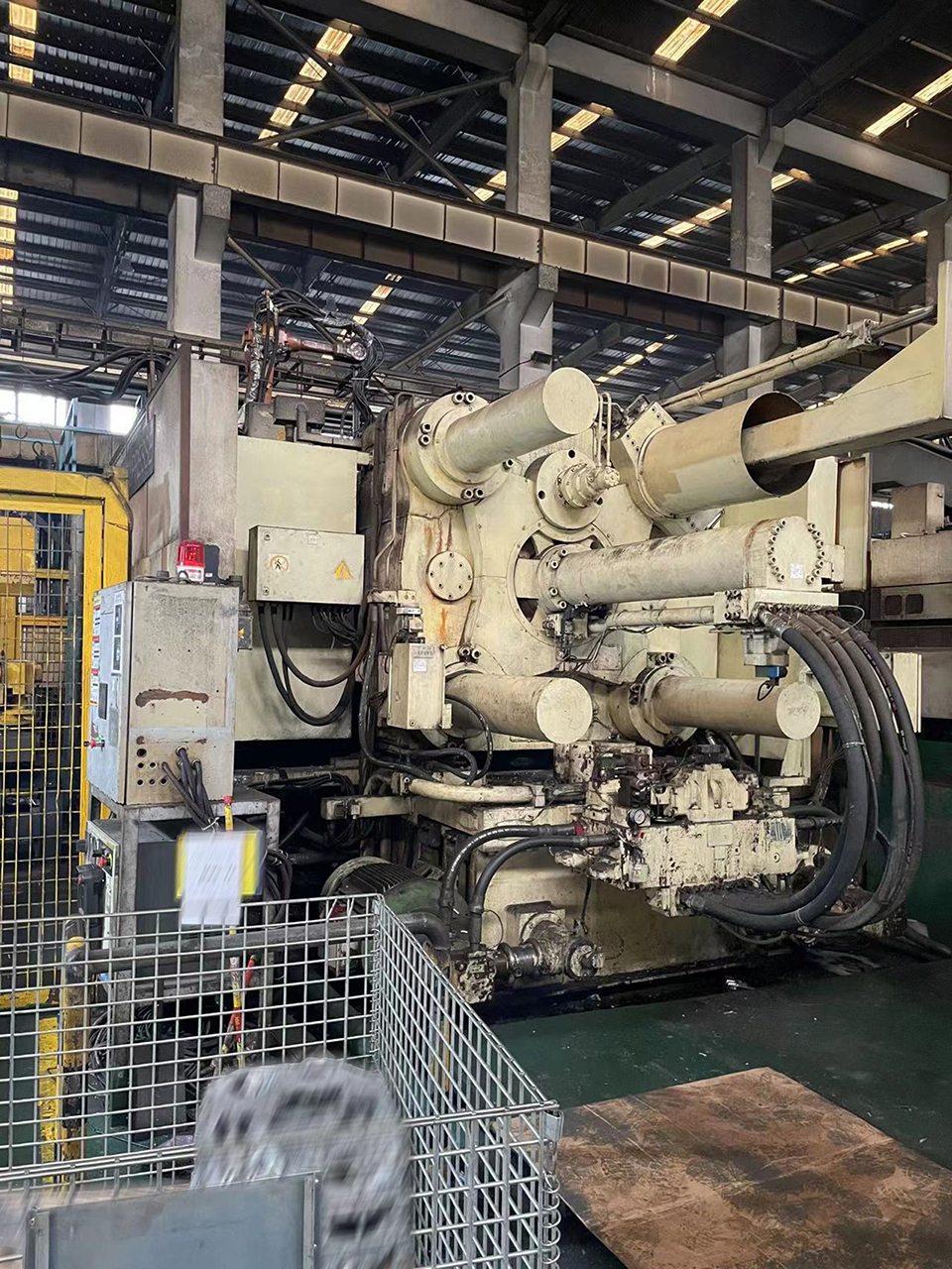Italpresse IP 1650 SC hidegkamrás öntőgép KK1656, használt Italpresse IP 1650 SC hidegkamrás öntőgép KK1656, használt