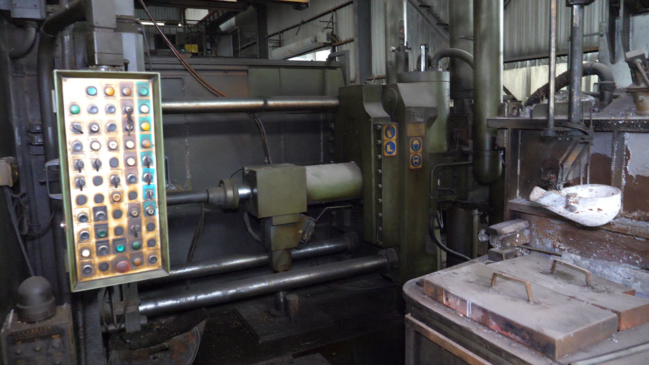 italpresse_ip_1350_sc_die_casting_machine_kk1442_p18 Italpresse IP 1350 SC hidegkamrás öntőgép KK1442, használt