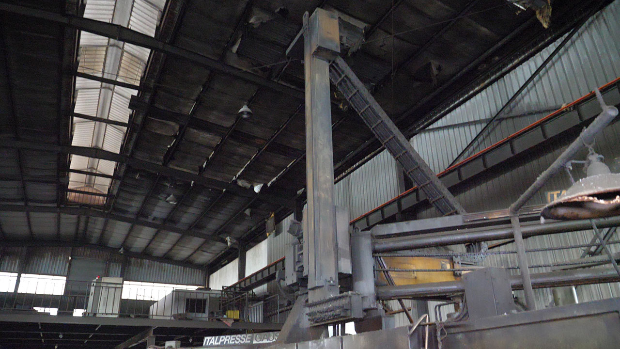 italpresse_ip_1350_sc_die_casting_machine_kk1442_p8 Italpresse IP 1350 SC hidegkamrás öntőgép KK1442, használt