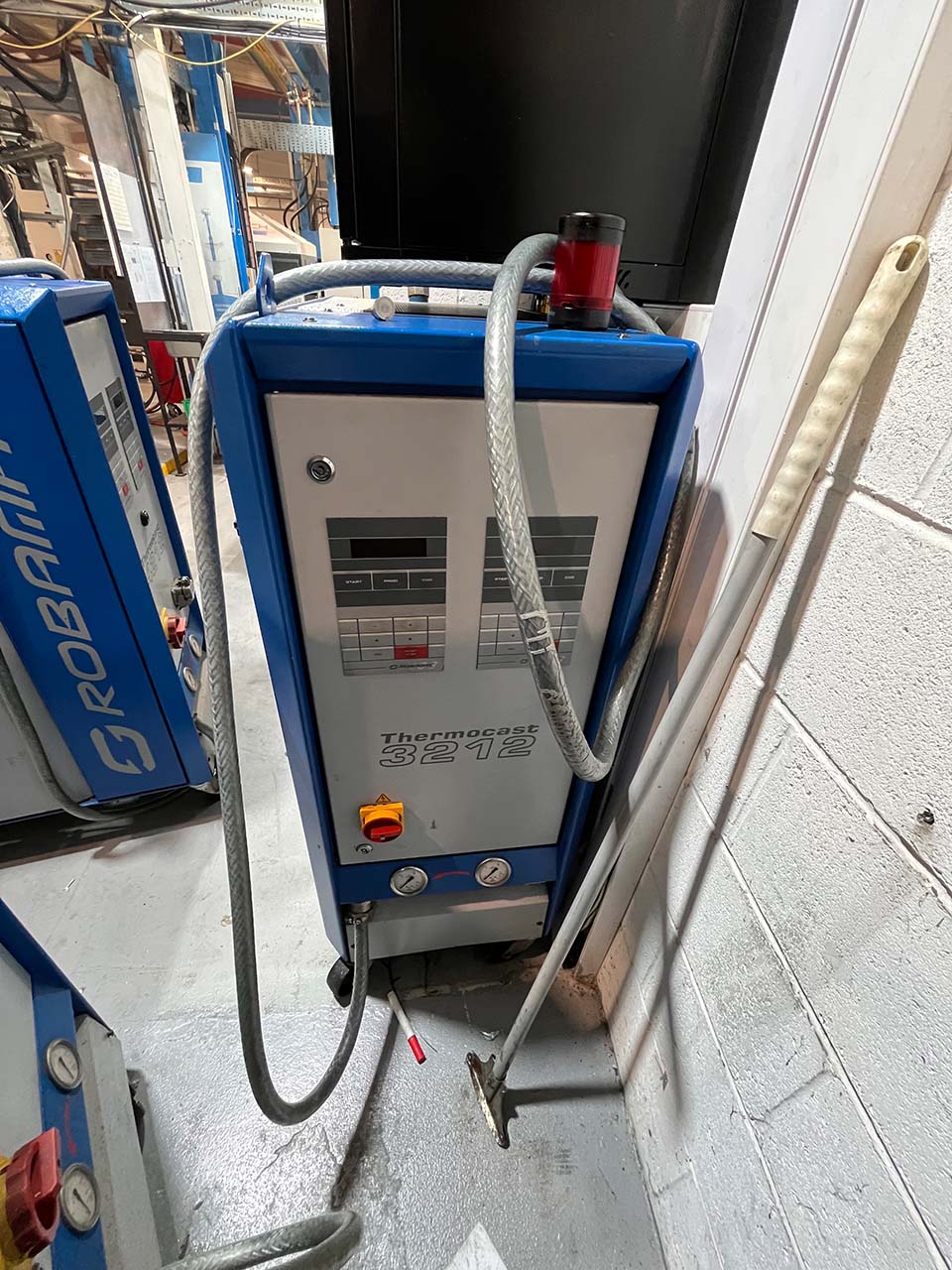 Robamat Thermocast 3212 olajhőmérséklet-szabályozó egység ZU2251, használt