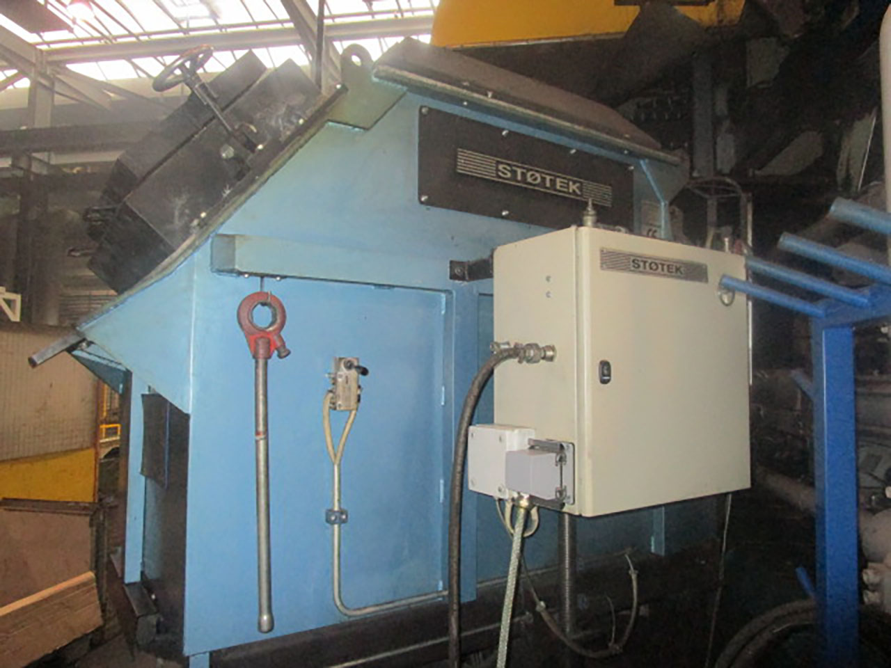 Stotek Dosotherm 1210 adagoló kemence O1654, használt