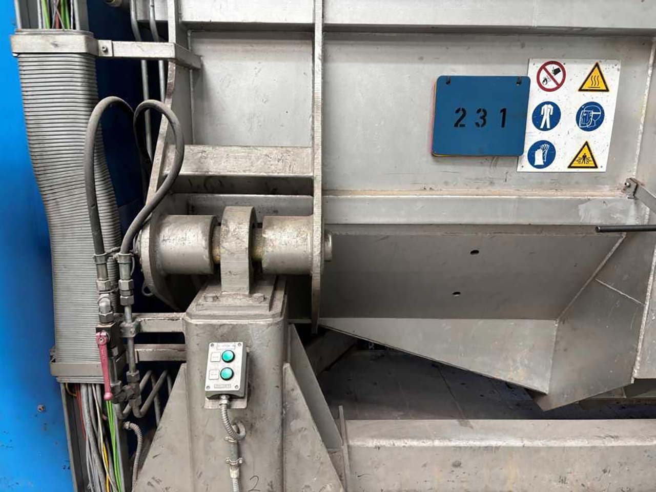 StrikoWestofen MH II-T 3000/2000 G-eg Plus+ olvasztó- és tartókemence O1843, használt StrikoWestofen MH II-T 3000/2000 G-eg Plus+ olvasztó- és tartókemence O1843, használt